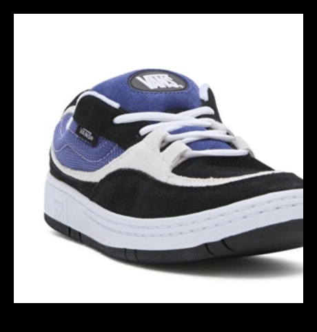 رحلة الشاحنات: استكشاف عالم المركبات متعددة الاستخدامات